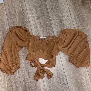long sleeve crop top